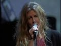 farther-than-the-sun-live-caroline-lavelle.html