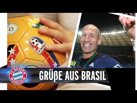 Robben grüßt die FCB-Fans