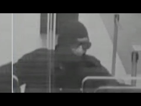 New clues may help FBI catch 'Black Hat Bandits'