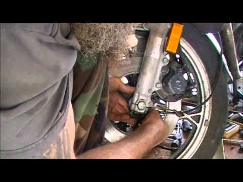 Installing / replacing your Suzuki Speedometer cable