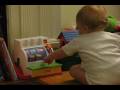 videos de Niamh at her cash register