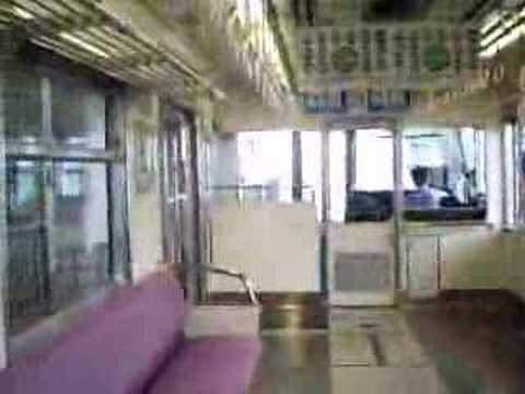 大阪モノレール 2000系車内