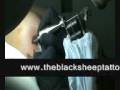 videos de The Black Sheep tattoo Plasencia.wmv