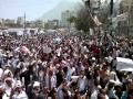 هتافات ثوار تعز بجمعة هيكلة الجيش مطلبنا