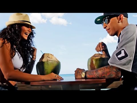 Na - iTunes: http://bit.ly/TccnpV El video mas esperado del artista mas importante de la internet Ñengo Flow. Solo por el canal oficial