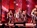 Patito feo- divinas vs populares
