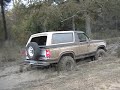 1984 Ford Bronco 4x4 mudding on 33 inch super swamper ltbs