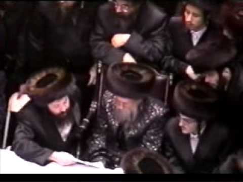 Bobover Rebbe, R’ Naftuli Halberstam Zt”l Dancing Mitzva Tantz at the Wedding of R’Chaim Benzion …