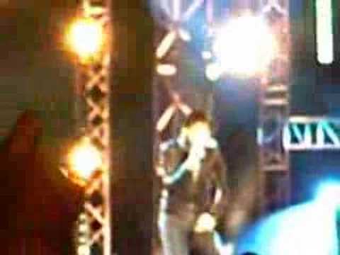 Elu produit de l'année (live à Issy ...