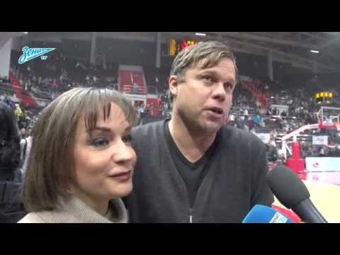 «Зенит-ТВ»: Радимов и Буланова о первом матче баскетбольной команды