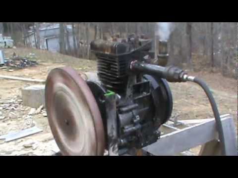 diy steam engine - 12 horse briggs and stratton engine that i converted to run off steam.