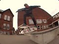 Simon Skipper - Nosemanual nollieflip Simon Skipper - Nosemanual nollieflip