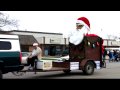 thelope.com - Muffler man head dressed as Santa in Hutchinson Holiday Parade (09-11-21 107)