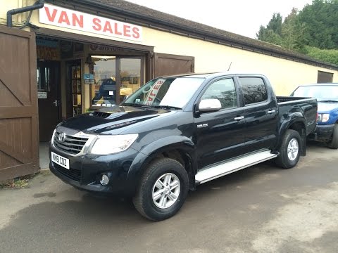 2012 TOYOTA HILUX PICKUP REVIEW 2012 TOYOTA HILUX PICKUP REVIEW