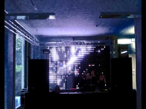 Play YouTube video