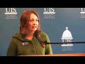 videos de UIS Holiday Stars Project donates more than 4000 lbs of food