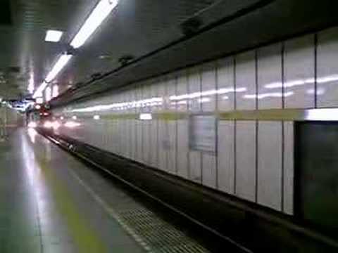副都心線カラー7000系・回送列車通過シーン