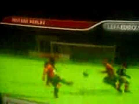 David villa dream goal! (MOV00472.3gp)