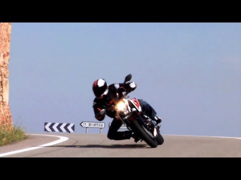 raptorama - 2013 KTM 390 Duke Official video http://www.facebook.com/Raptorama.