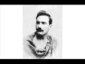 e lucevan le stelle,
e olezzava la terra
stridea l'uscio dell'orto,
e un passo sfiorava la rena.
entrava ella, fragrante,
mi cadea fra le braccia.
oh! dolci baci, o languide carezze,
mentr'io fremente le belle forme discogliea dai veli!
svani per sempre il sogno mio d'amore...
l'ora e fuggita e muoio disperato!
e non ho amato mai tanto la vita!
                   tanto la vita!

after some comments i've read on you tube i'm uploading here from my favourite ipod-playlist the second caruso recording of e lucevan..
__________________________________________
(ligth-blue)the zonofono discs
on april 19, 1903, caruso recorded seven selections for aicc. the german
headquarters of the international zonophone company pressed them with
light-blue disco zonofono labels. these records are legendary for their rarity
and for the prices collectors pay for them. two of the selections were songs,
rather than operatic arias, and caruso made a much better recording of the
tosca aria than he had done a year earlier for g&t.(he began the aria tosca: e lucevan le stelle too soon and in the wrong key -11 abril 1902-)the recordings don't seem to be as well recorded as those he had made for g&t, and some of them appear to change speed, causing a variation of pitch when they are played. early pressings have 