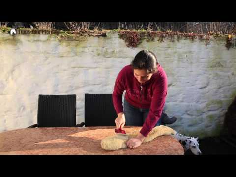 Lammfell bürsten   so geht's