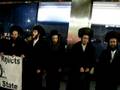 Neturei Karta sings against Israel