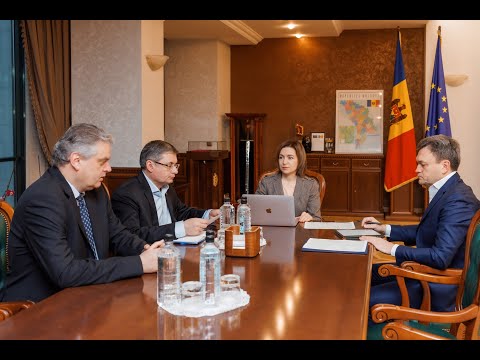 Președinta Maia Sandu a discutat despre situația energetică din țară cu Prim-ministrul Dorin Recean, Președintele Parlamentului Igor Grosu și Vicepremierul Oleg Serebrian