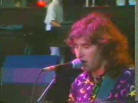 Video dIRE sTRAITS - Walk Of Life - live in Basel 1992