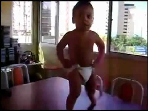 Baby Dancing on Table Top - Waka Waka Shakira