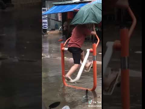 Khi bạn bất lực với cuộc sống nhưng vẫn phải niềm nở với thiên nhiên :((