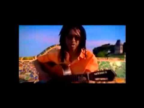 Maçã - Djavan See video