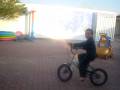 videos de Jack riding without training wheels