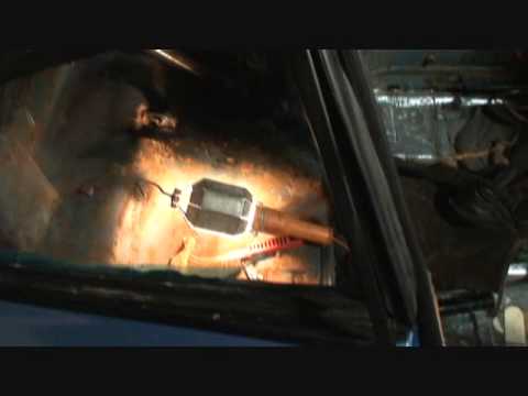 How to Remove a  Rear Quarter Window in a Porsche 911