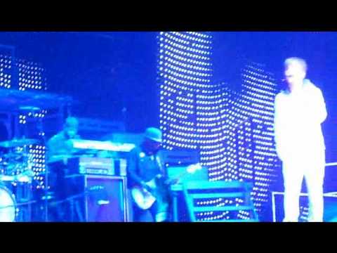 Justin Biber & Jasmine V ROCKS Arco Arena