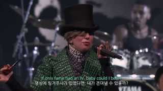 [Applause] Live at iTunes Festival