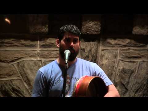 Máirtín de Cógáin Sings "Peg Leg Jack" and "Nil Na La"
