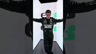 OS PILOTOS RECOLHEM O LIXO DEPOIS DA CORRIDA!!