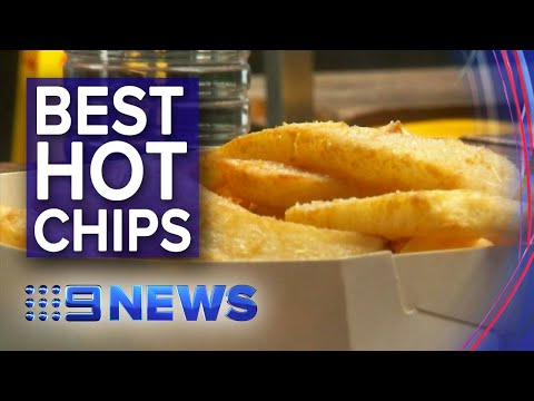 Man on mission to find best hot chips | Nine News Australia