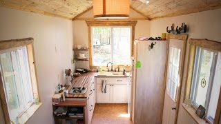 Tiny House Living with a FAMILY?- the ups and downs of dwelling small