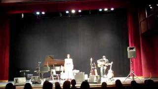 Annette Strean/Venus Hum -Montana (acoustic)