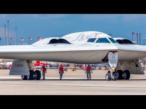 Why the NEW B-21 Raider Will Completely Dominate the B-2 Spirit