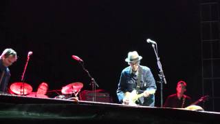 Freight Train - John Hiatt(PNE, Vancouver, BC)