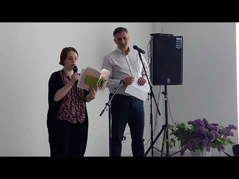 Poezijos pavasaris 2019 Rokiškio Juozo Keliuočio viešojoje bibliotekoje. Savo eiles skaito graikų poetas Dimitris Angelis.