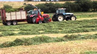 preview picture of video 'harry bells ford sierra co sligo   & some  ward agri pit silage :-)'