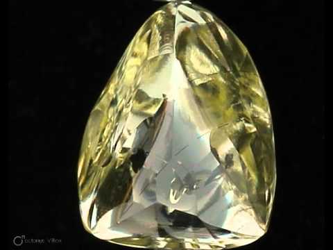 ViBox Movies Rough Diamond (J182-2_3.26ct) - MONO CC LV Full Rotation