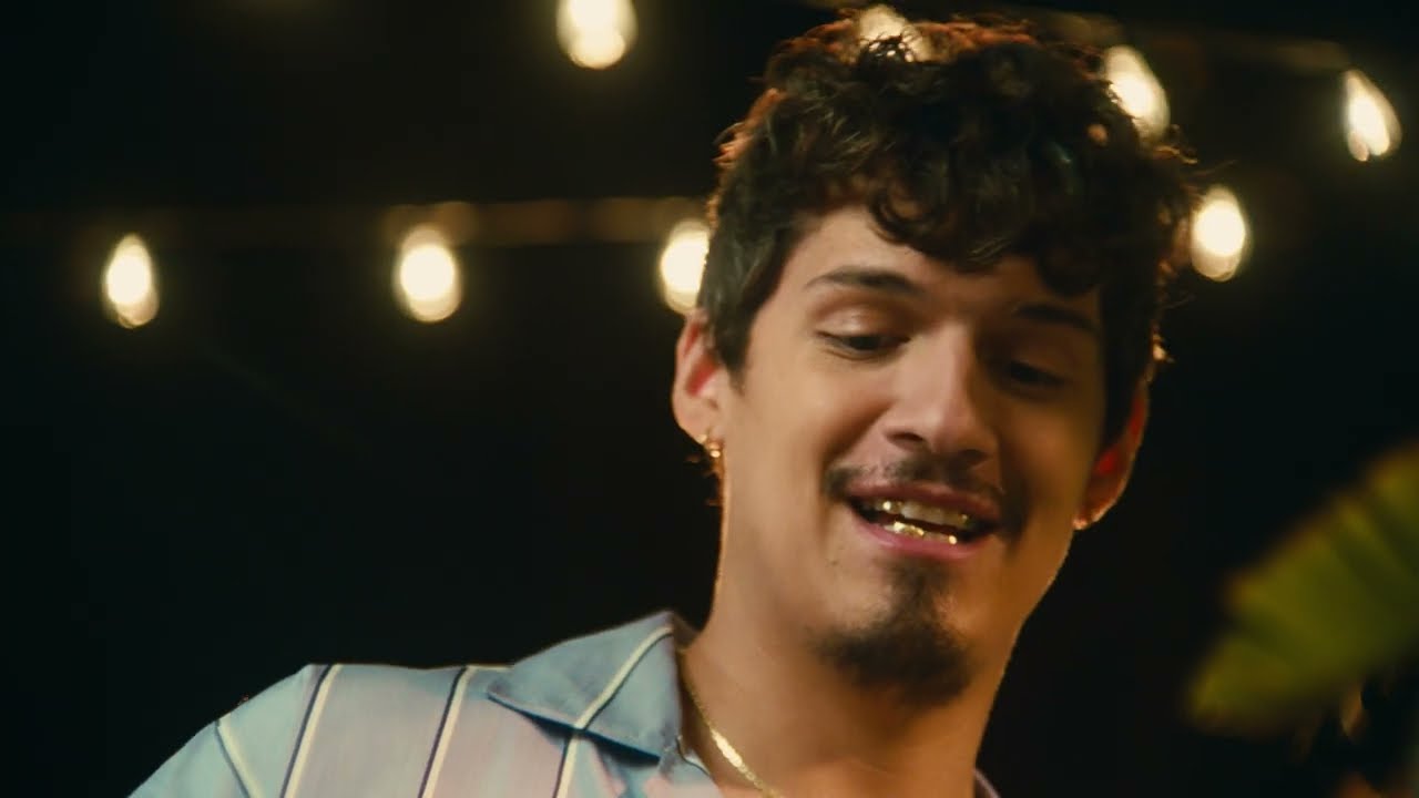 Buchanan's Pineapple with Omar Apollo