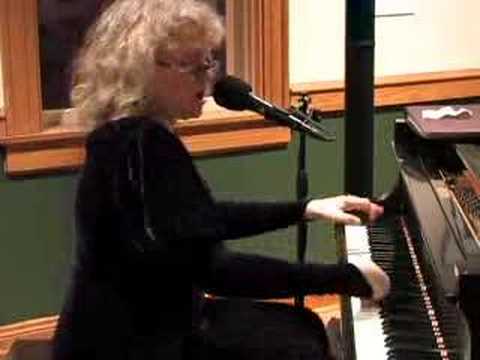 Sue Keller plays Yellow Dog Blues by WC Handy