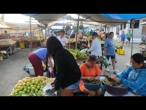 Feira livre na cidade de Umbuzeiro Paraíba uma grande feira