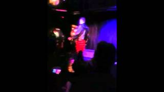 Red Von Heart Performing Dirty Pop at Freedom Bar 27/11/2014
