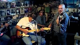 The Lone Stars - Baums Away - Kurt Baumer On Fiddle - Ginny's Little Longhorn - Austin TX - 042212